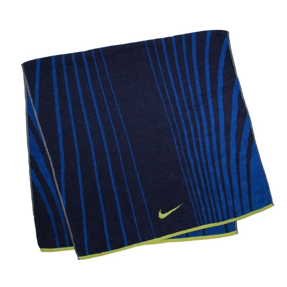 Nike Striped Jacquard Towel, Midnight Navy/Game Royal/Venom Green, Large